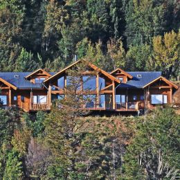 frontis lodge preview